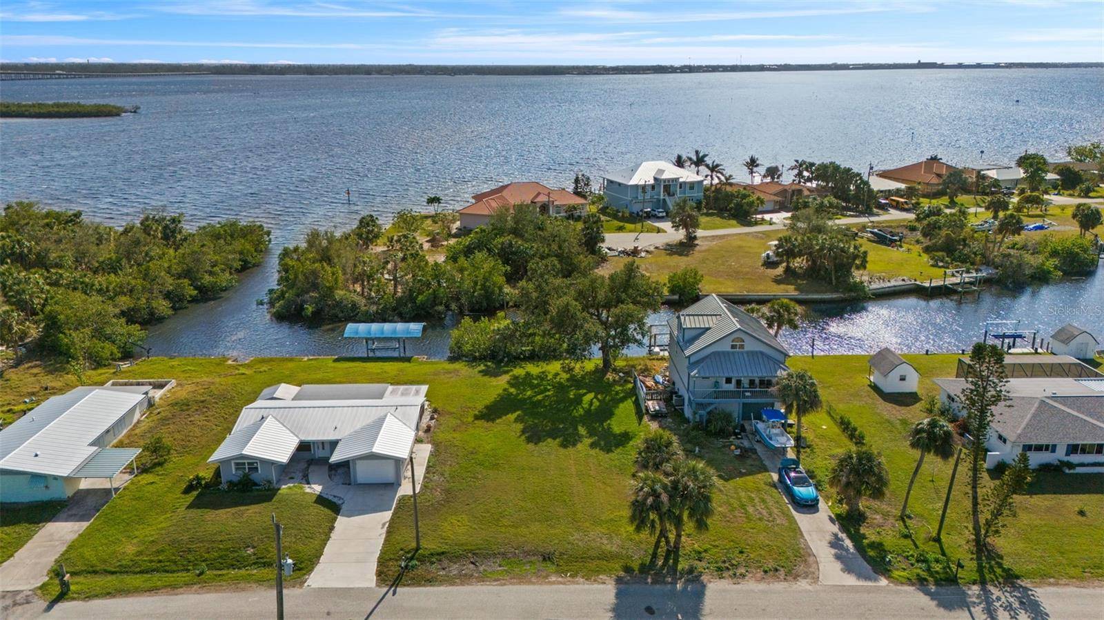 Punta Gorda, FL 33980,157 DANFORTH DR