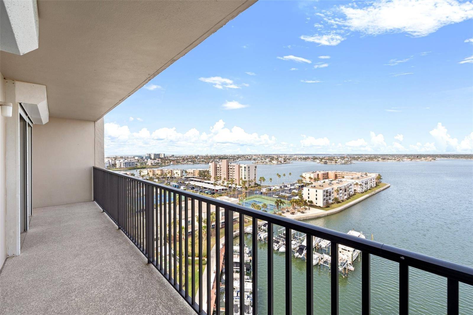 7300 SUN ISLAND DR S #1405,  South Pasadena,  FL 33707
