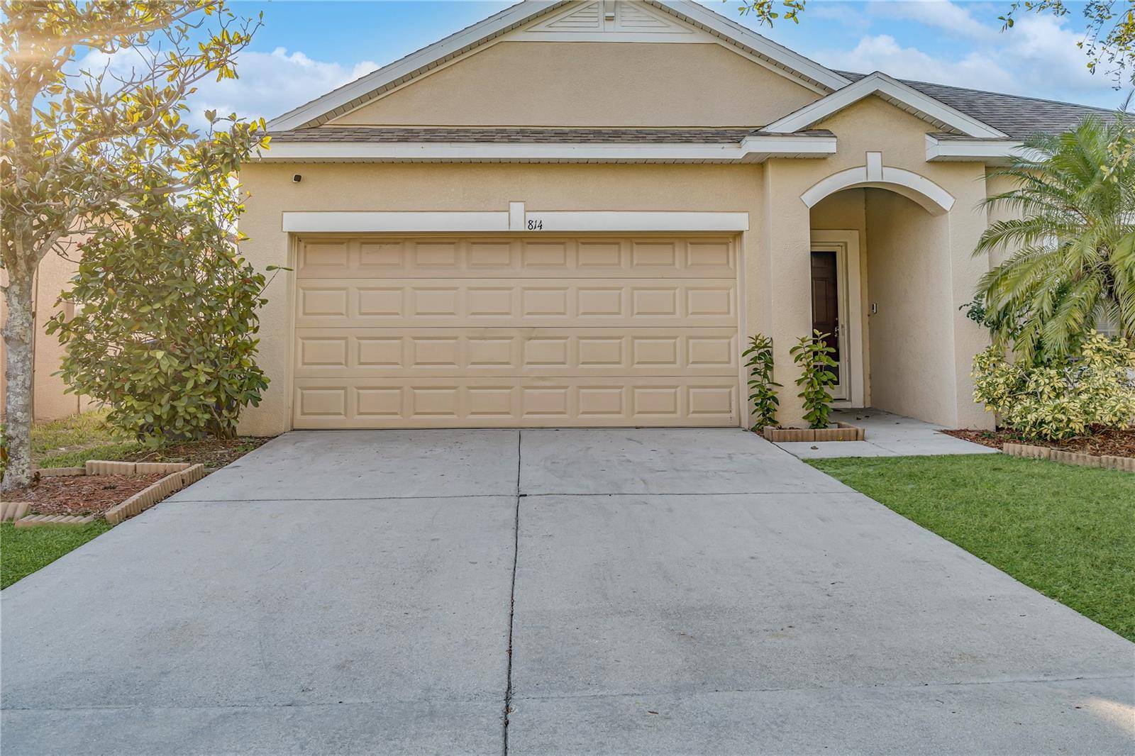 814 FERN LEAF DR, Ruskin, FL 33570