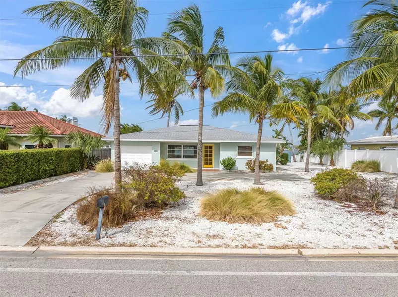 358 44TH AVE, St Pete Beach, FL 33706