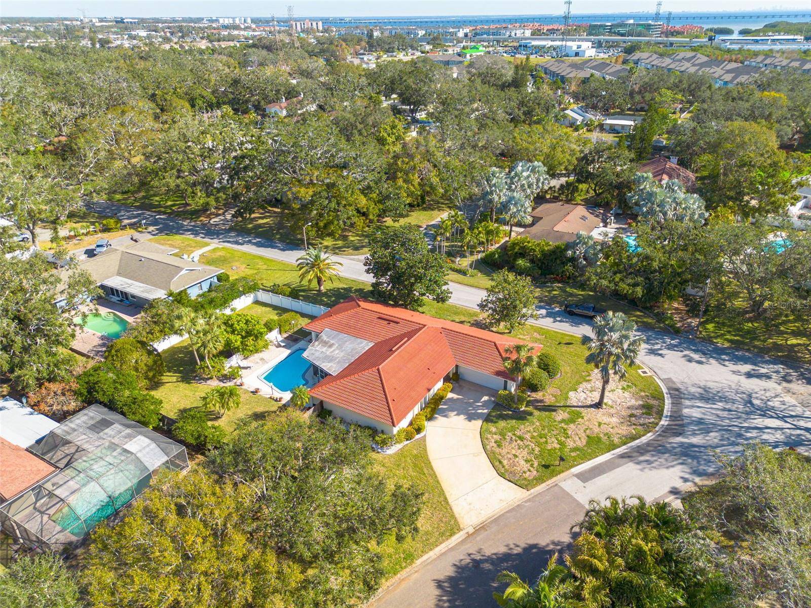 Clearwater, FL 33764,2430 ROBERTA LN