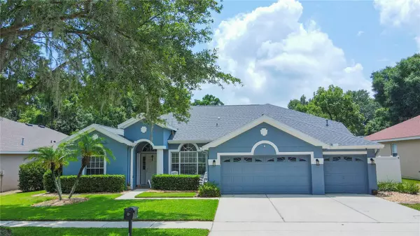 2015 WEXFORD GREEN DR, Valrico, FL 33594