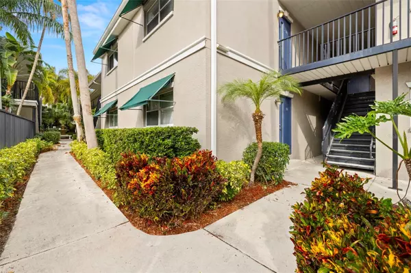 3817 W PLATT ST #306,  Tampa,  FL 33609