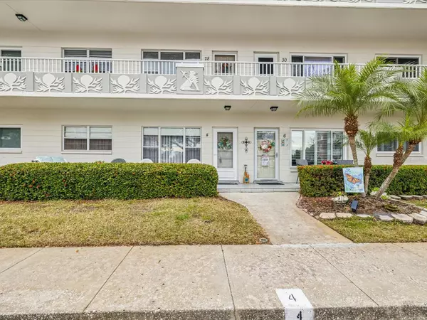 Clearwater, FL 33763,2362 JAMAICAN ST #4