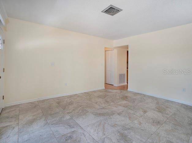 Pinellas Park, FL 33782,5390 MAGNOLIA TRL N