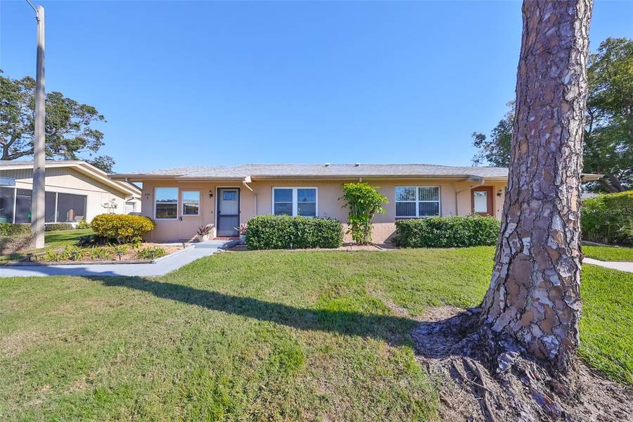 409 FLANBOROUGH TRL #A, Sun City Center, FL 33573