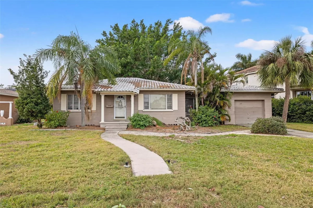 St Petersburg, FL 33704,150 ALMEDO WAY NE