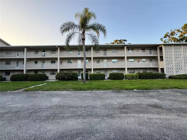 Sarasota, FL 34233,3987 MACEACHEN BLVD #133