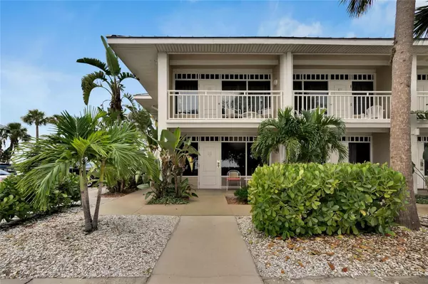 Ruskin, FL 33570,611 DESTINY DR #216