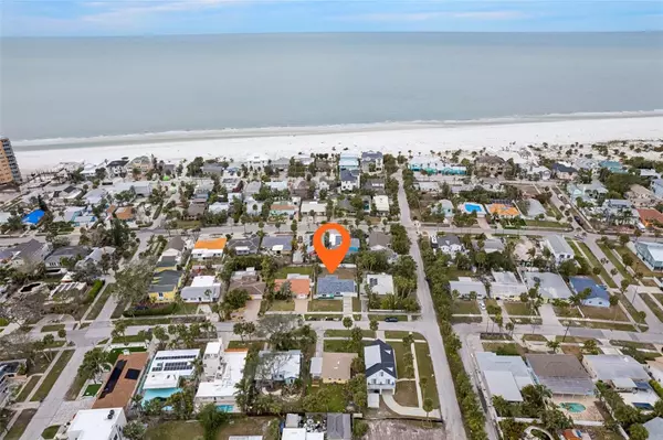 956 BRUCE AVE, Clearwater Beach, FL 33767