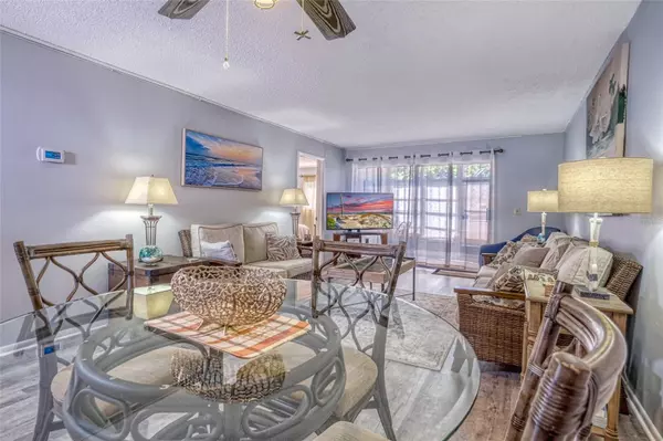 Seminole, FL 33776,13714 MISSION OAKS BLVD #13714