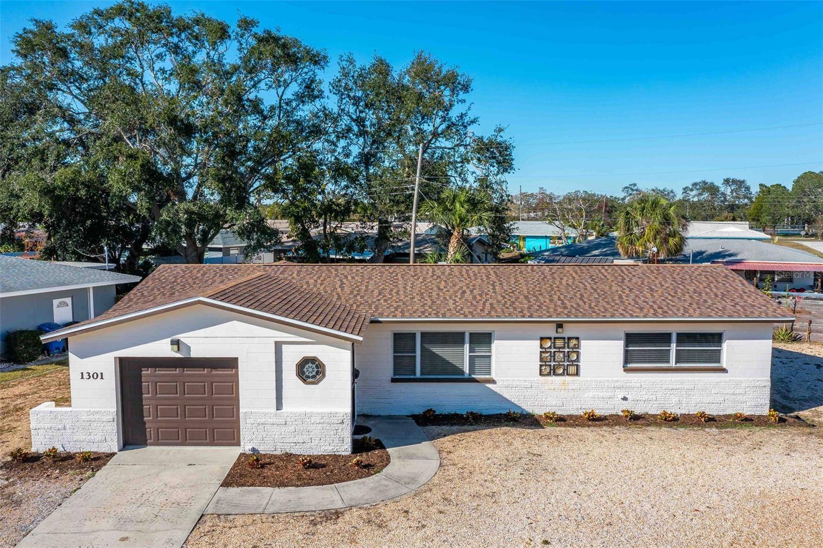 1301 62ND PL S, St Petersburg, FL 33705