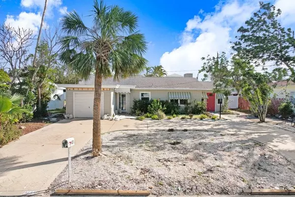 1141 BOCA CIEGA ISLE DR, St Pete Beach, FL 33706