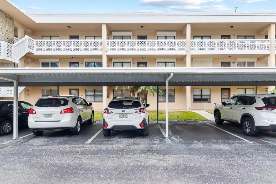 4920 LOCUST ST NE #116, St Petersburg, FL 33703