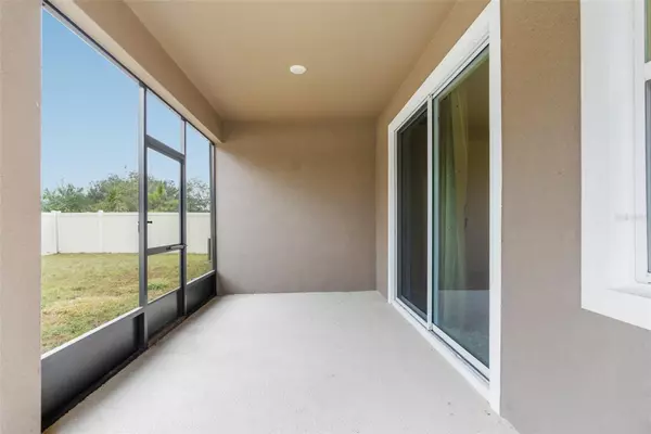 Zephyrhills, FL 33540,7866 WHEAT STONE DR