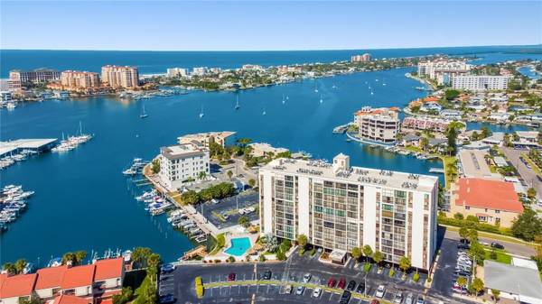 255 DOLPHIN PT PT #603, Clearwater Beach, FL 33767