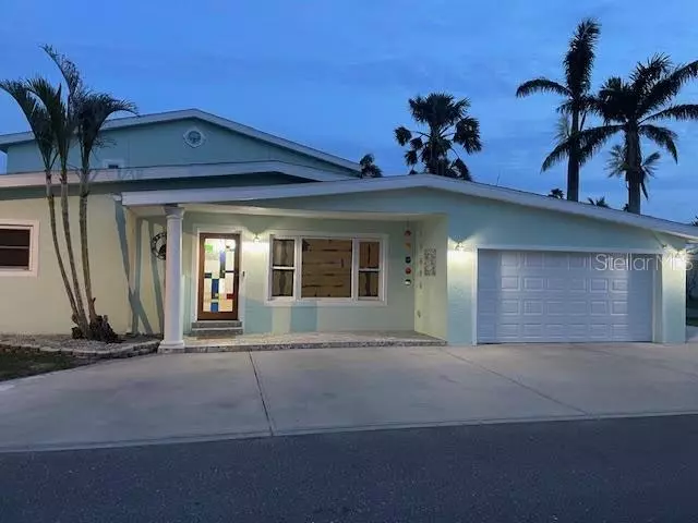 Redington Beach, FL 33708,203 163RD AVE