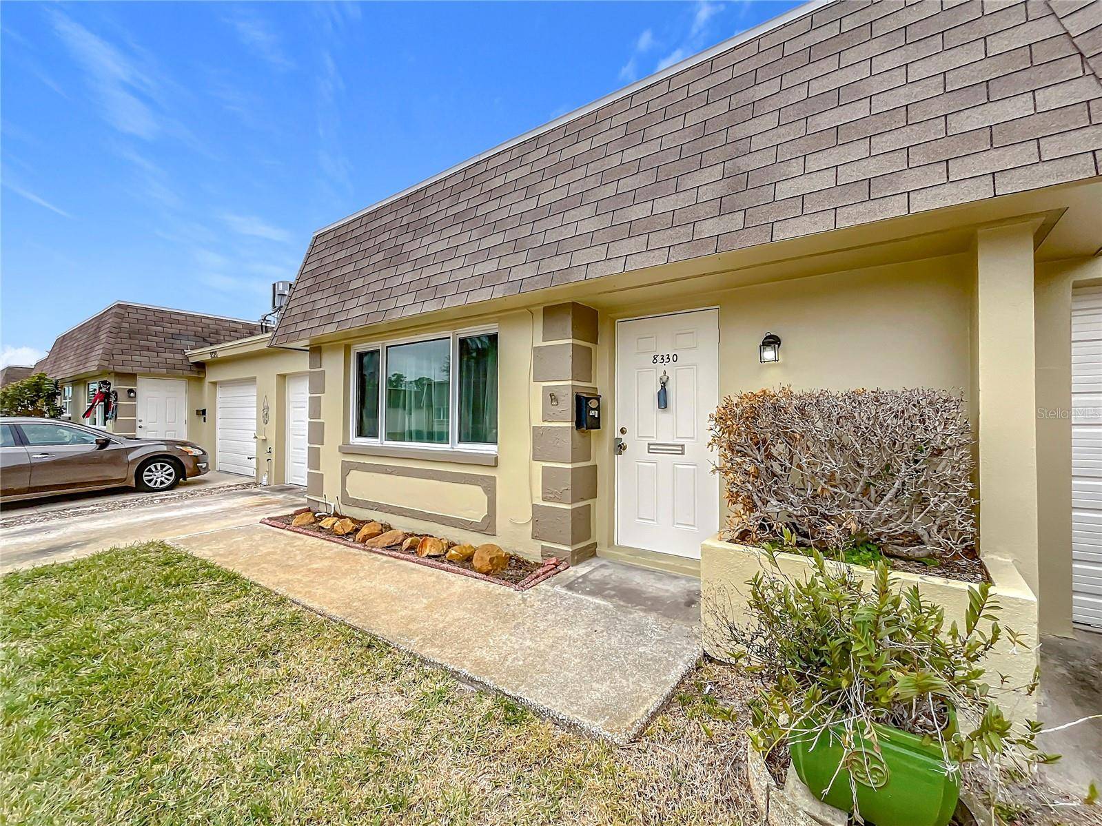 8330 VENDOME BLVD N, Pinellas Park, FL 33781
