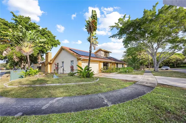Plantation, FL 33324,10160 TORCHWOOD AVE