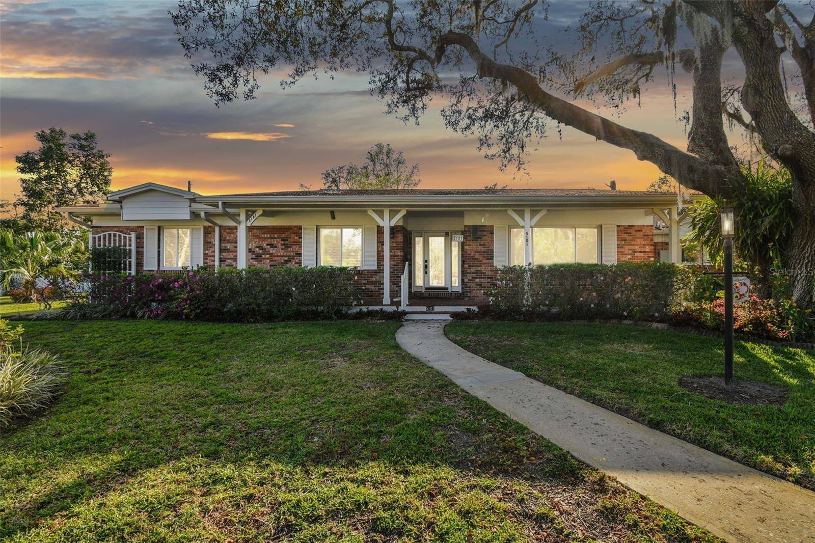 5101 OAKHAVEN LN, Temple Terrace, FL 33617
