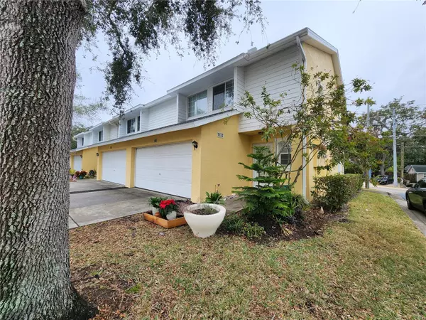 Clearwater, FL 33755,1132 SUNSET POINT RD #504