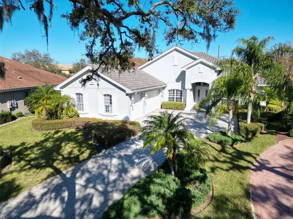 2607 GRAND LAKESIDE DR, Palm Harbor, FL 34684