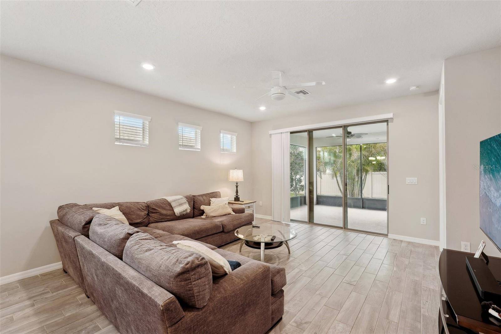 Apollo Beach, FL 33572,6320 CLIVEDEN CT