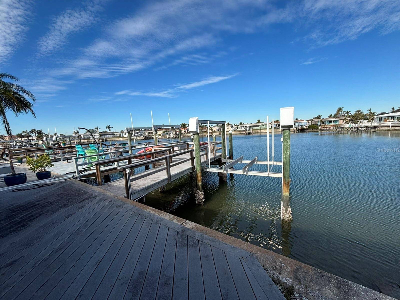St Petersburg, FL 33708,439 BOCA CIEGA POINT BLVD N