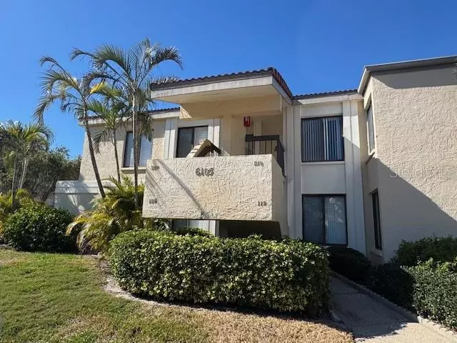 St Petersburg, FL 33715,6105 PALMA DEL MAR BLVD S #219