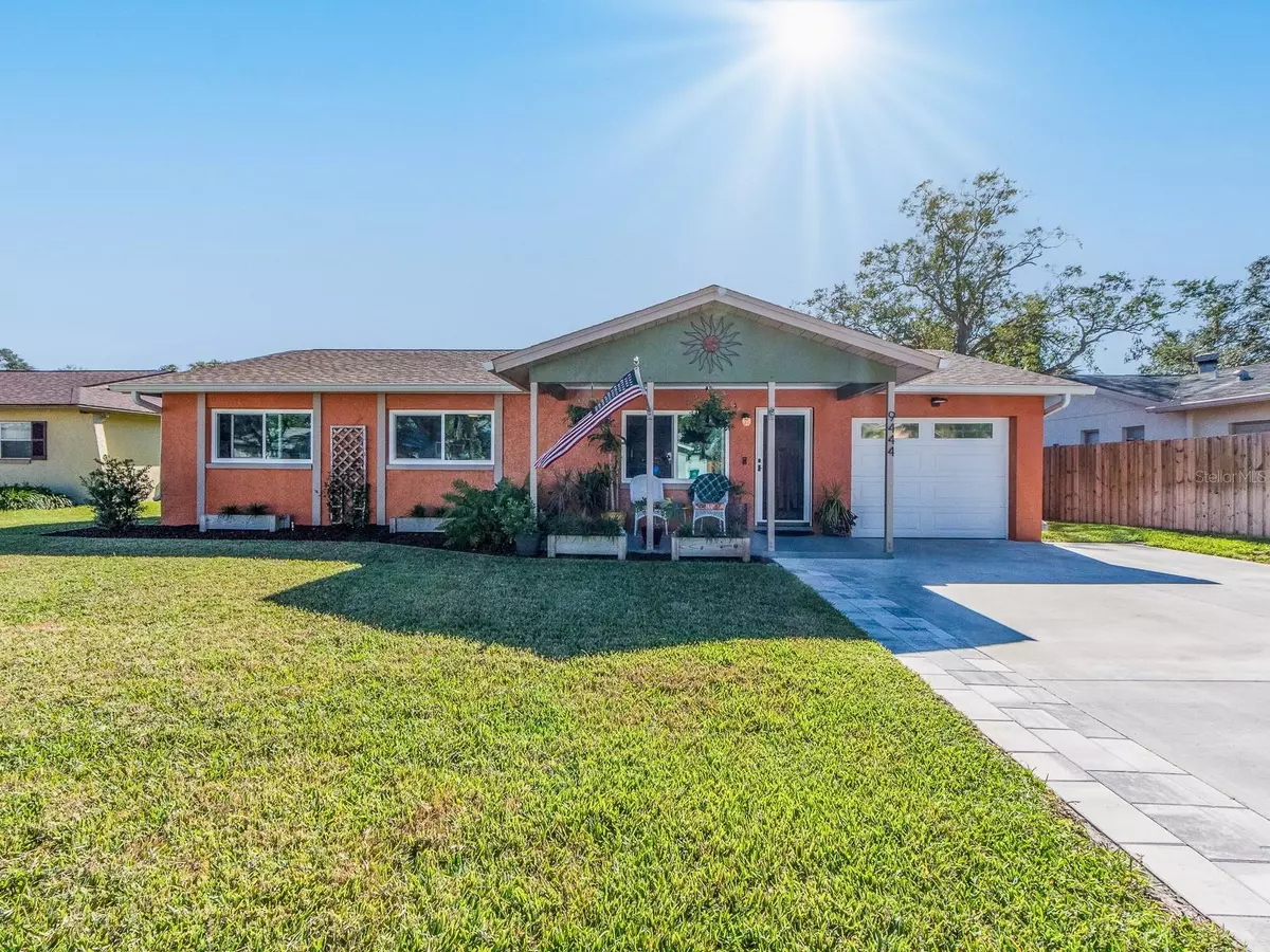 Seminole, FL 33777,9444 MONICA DR