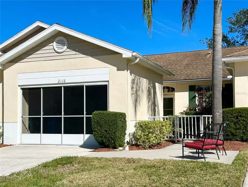 2116 NANTUCKET DR #19, Sun City Center, FL 33573