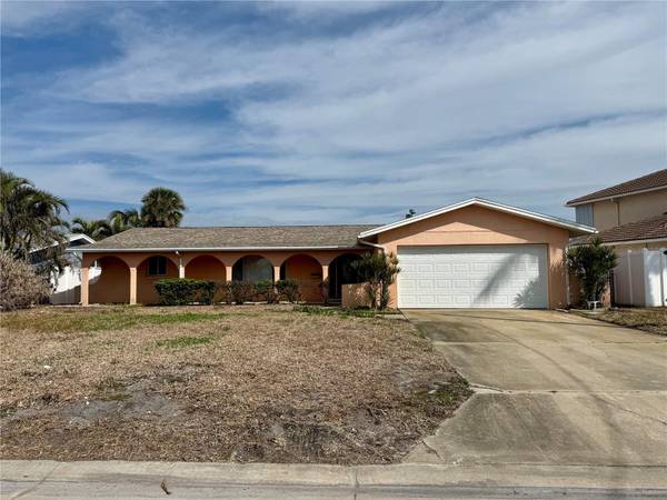 6437 1ST PALM PT, St Pete Beach, FL 33706