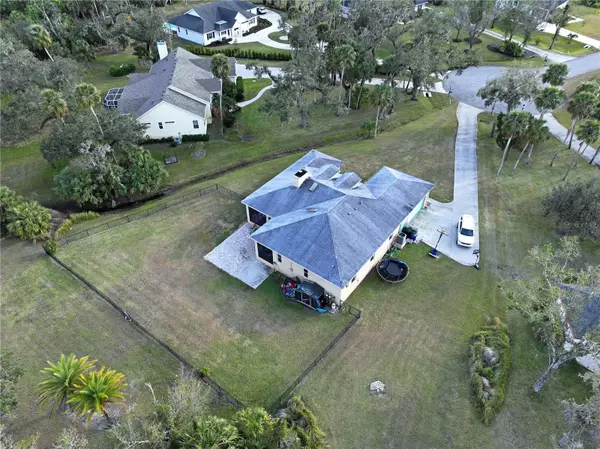 Sarasota, FL 34240,13653 HERITAGE WAY