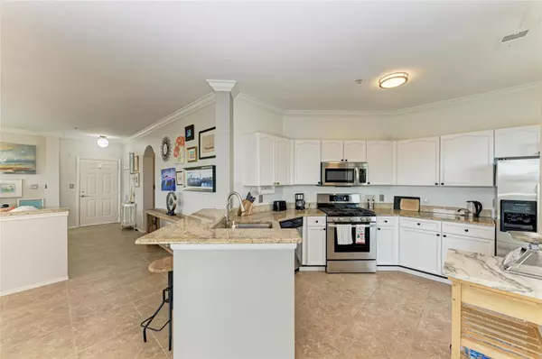 Clearwater, FL 33764,2749 VIA CIPRIANI #1034A