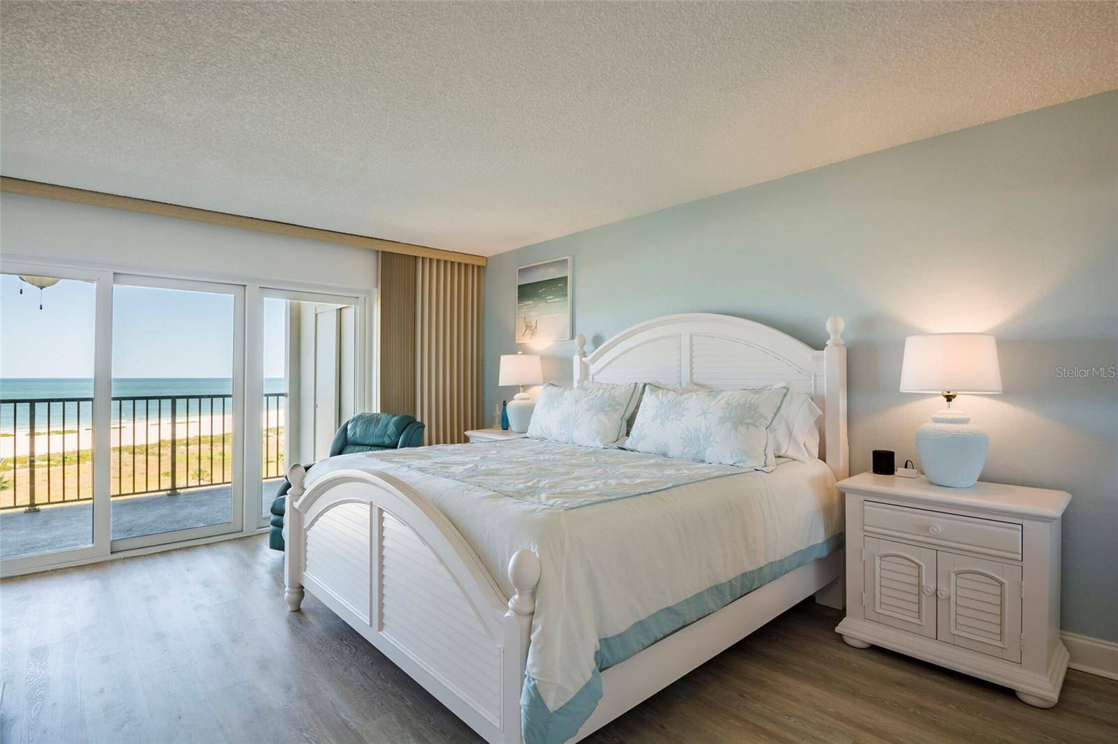 Clearwater Beach, FL 33767,1230 GULF BLVD #903