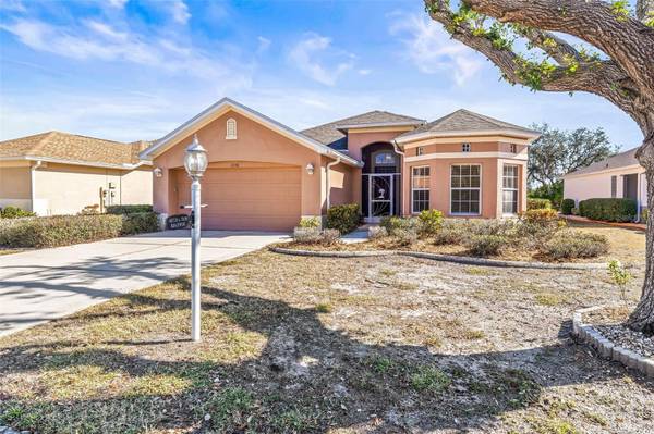 1330 MISTY GREENS DR, Sun City Center, FL 33573