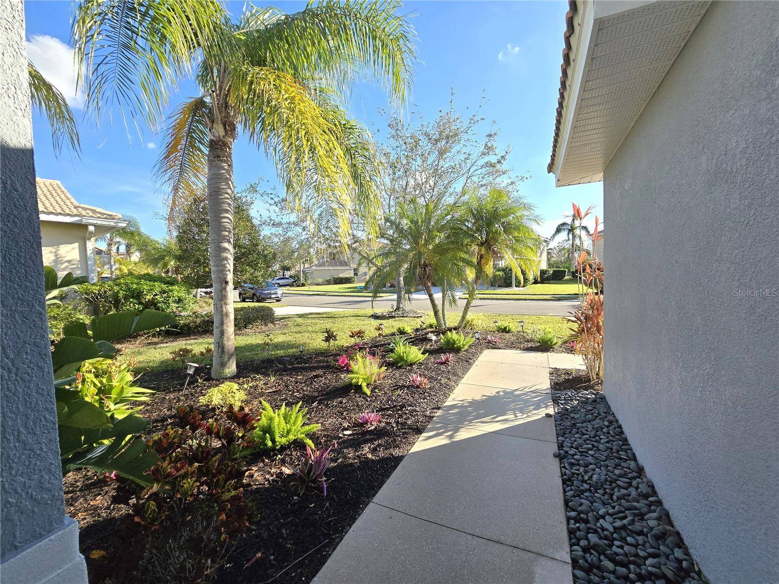Bradenton, FL 34212,129 NEW BRITON CT