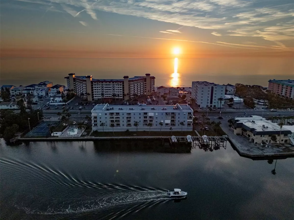 Redington Shores, FL 33708,18325 GULF BLVD #405