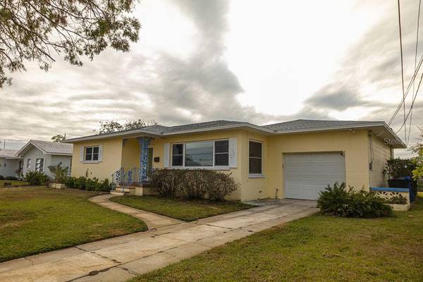 1900 41ST ST N, St Petersburg, FL 33713