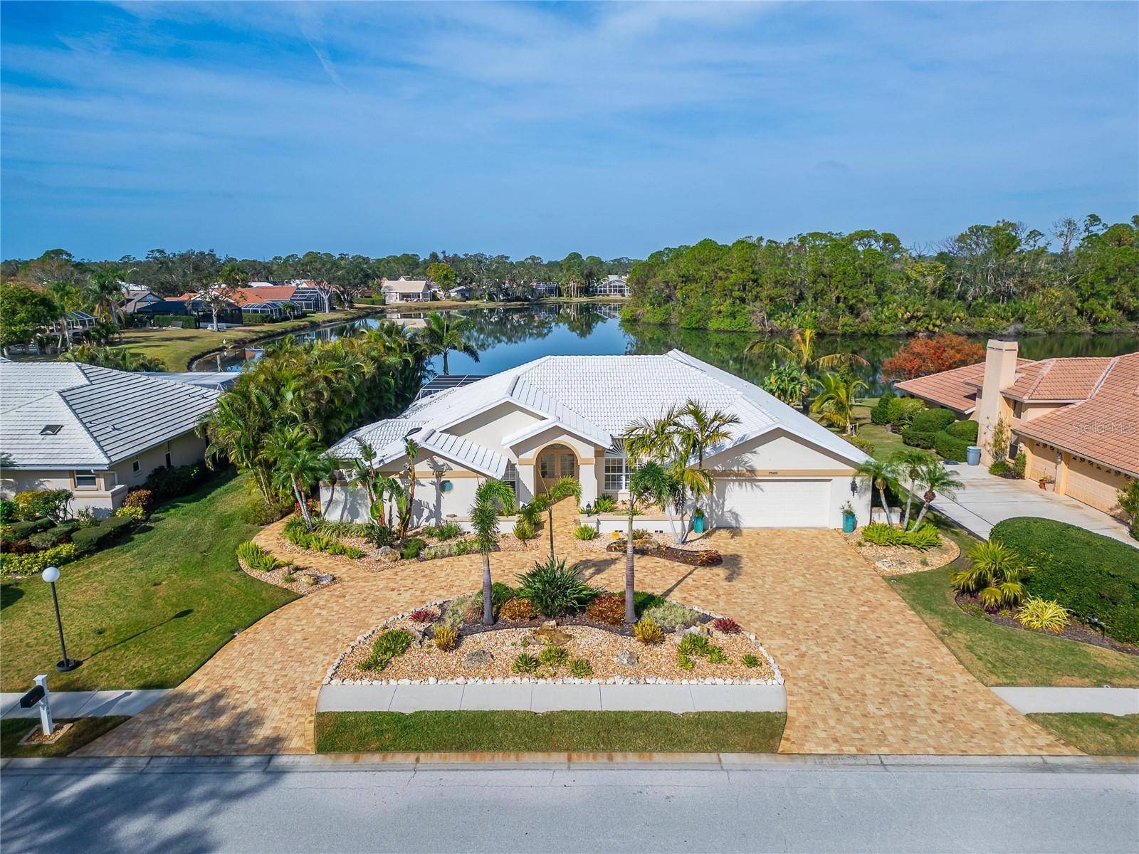 Sarasota, FL 34243,7566 LINKS CT