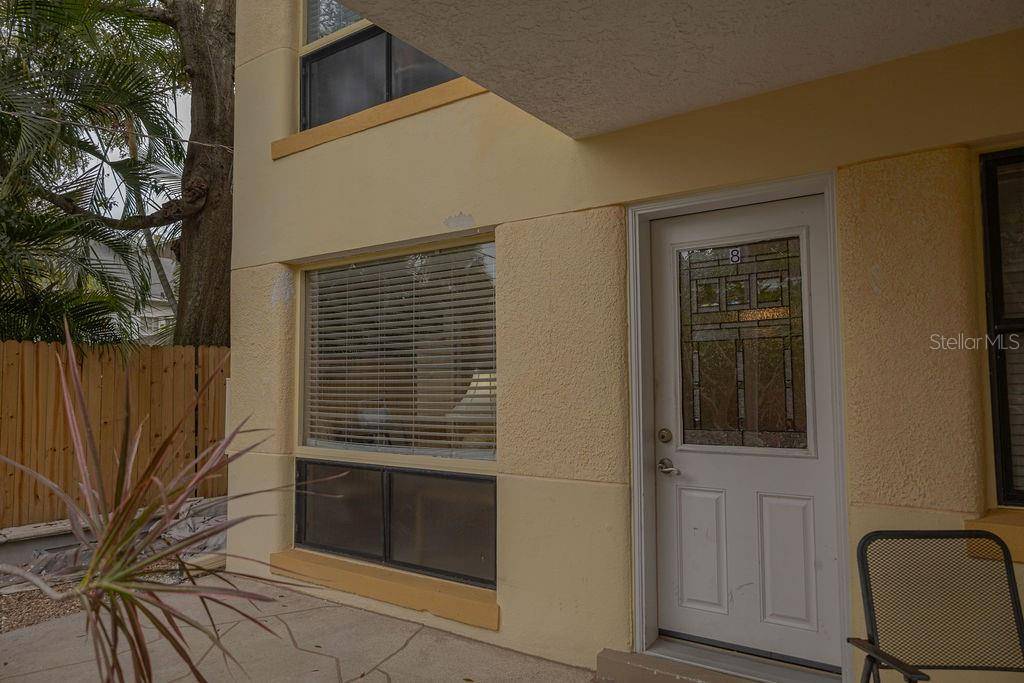 St Petersburg, FL 33701,145 10TH AVE N #8