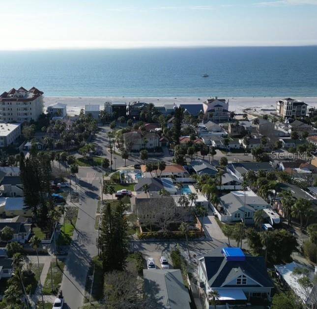 Clearwater Beach, FL 33767,50 ACACIA ST
