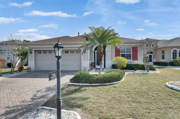 1004 REGAL MANOR WAY, Sun City Center, FL 33573