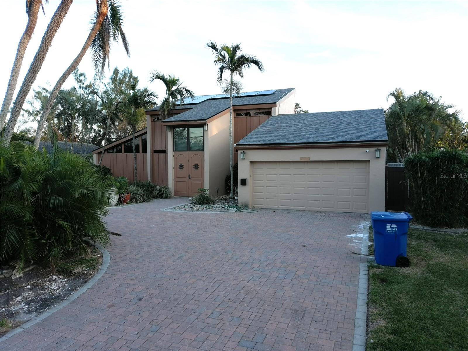 St Petersburg, FL 33704,746 31ST AVE NE