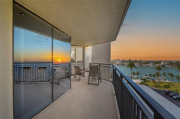 690 ISLAND WAY #707, Clearwater Beach, FL 33767