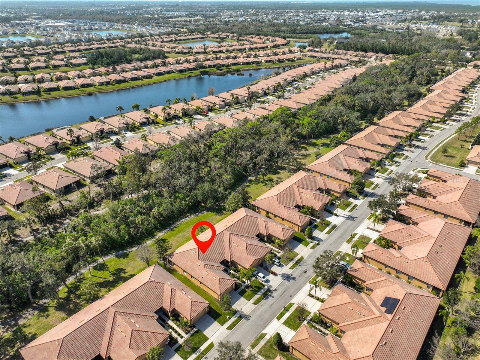Apollo Beach, FL 33572,320 SENECA FALLS DR