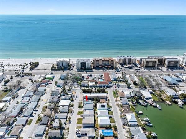 120 148TH AVE E, Madeira Beach, FL 33708