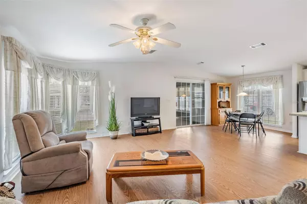 Zephyrhills, FL 33542,36645 KAY AVE