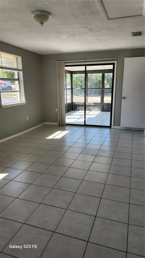 Holiday, FL 34690,5507 RIDDLE RD