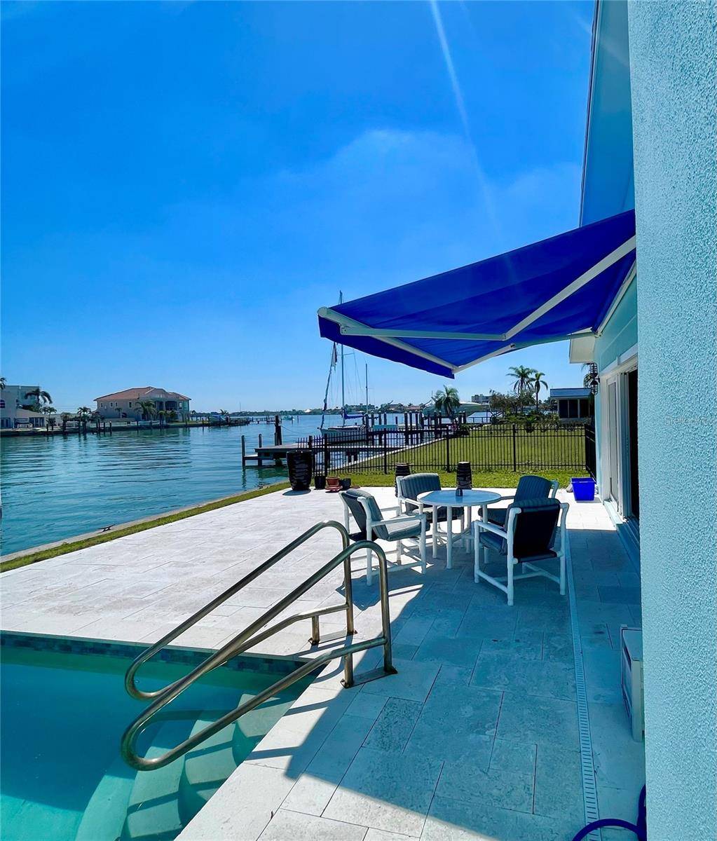11145 4TH ST E, Treasure Island, FL 33706